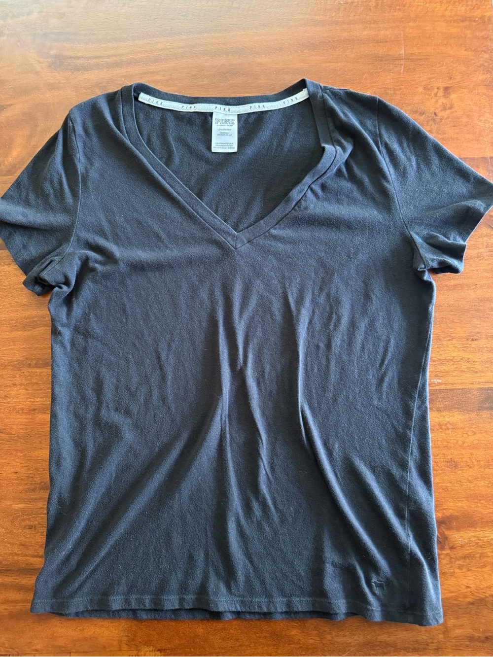 PINK Victoria’s Secret Black V-Neck Sleep Tee Size Large